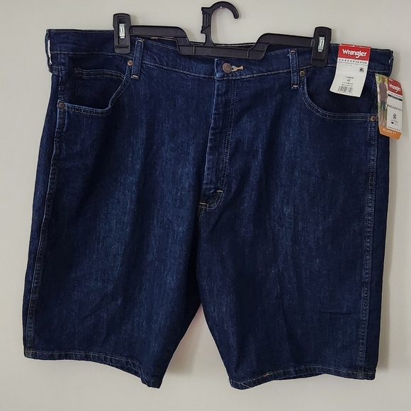 ๐ Wrangler Menโs Blue Denim Shorts โ Size 42, NWT, Relaxed Fit, 10โ Inseam - Picture 2 of 16